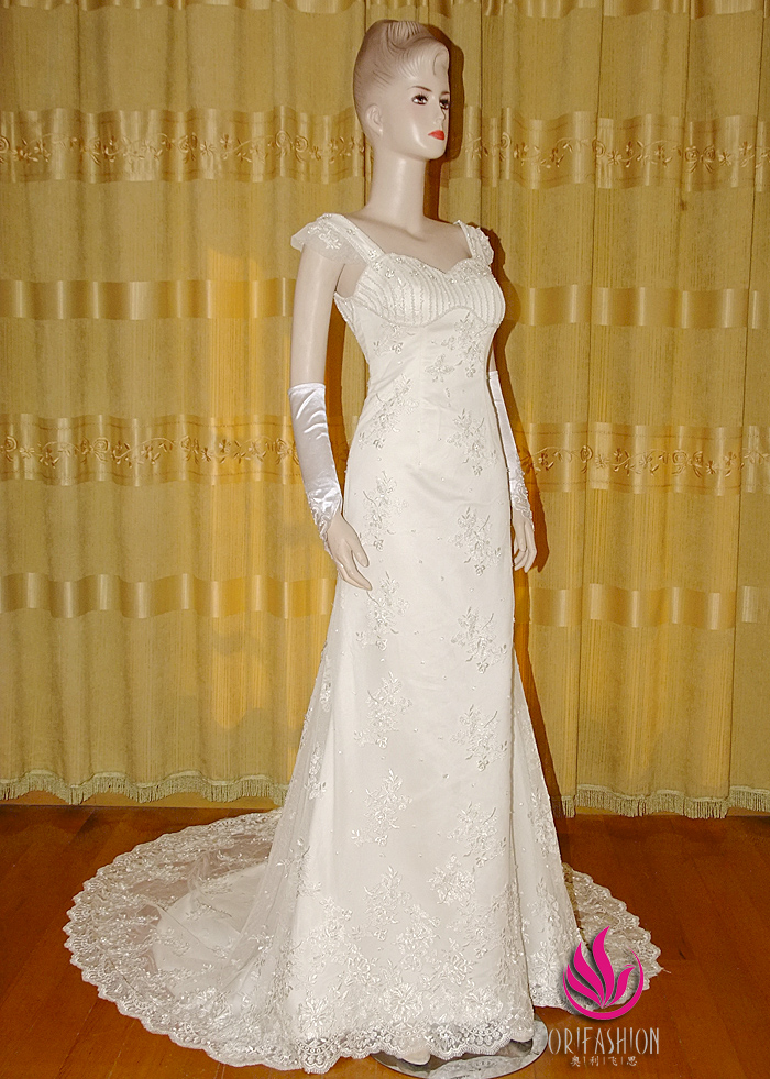 Orifashion Handmade Graceful Formal Lace Wedding Dress